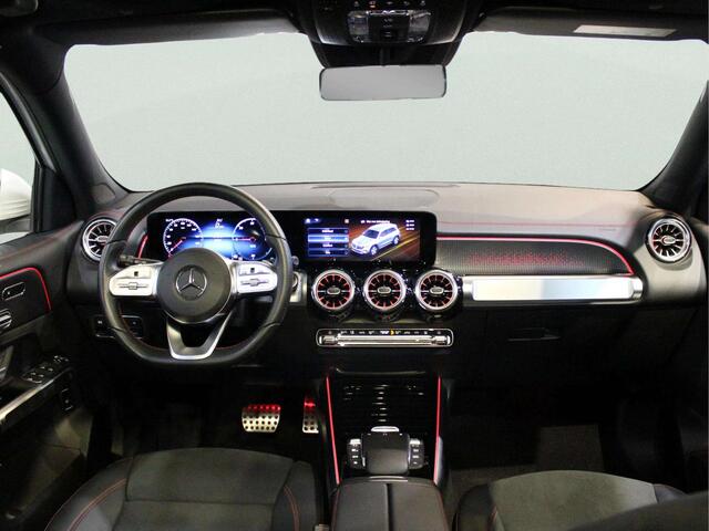 Mercedes-Benz EQB 300 4MATIC AMG Line 7p. 67 kWh | Panorama dak
