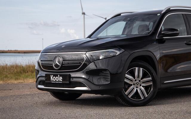 Mercedes-Benz EQB 300 4MATIC Luxury Line CARPLAY / CAMERA / SFEERVERLICHTING / LEER / STOELVERWARMING
