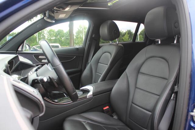 Mercedes-Benz EQC 400 4MATIC Business Solution Luxury 80 kWh / SoH 95% / Schuifdak / 360Camera / Leder / 20'' / Burmester / Keyless / Matrix LED / Memory seats / DAB / Cruise control