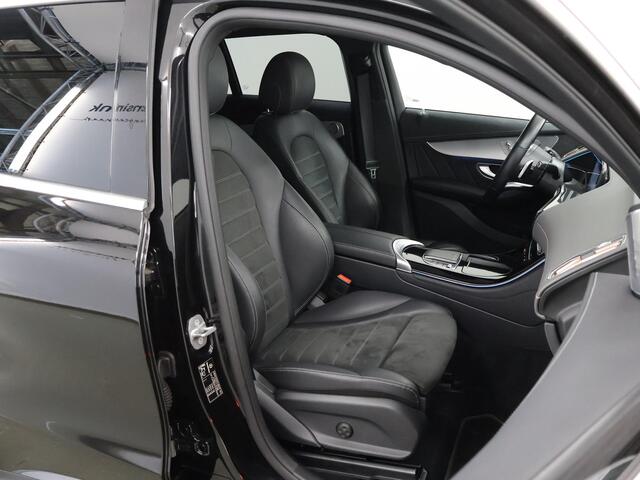 Mercedes-Benz EQC 400 4MATIC Business Solution AMG 80 kWh | Panoramadak | Burmester | Headup | Keyless | 20" lichtmetalen velgen | Memory | 360 graden camera |