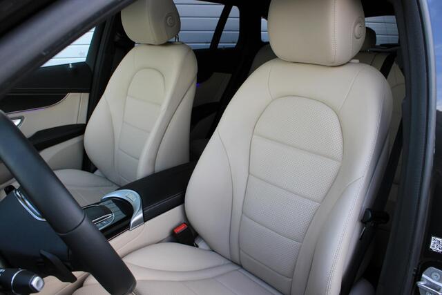 Mercedes-Benz EQC 400 4MATIC Premium Plus 80 kWh Accu 95% | Trekhaak | Burmester | Schuifdak | Memory | Distronic | HeadUp | Beige Leder | Dealer Onderhouden | BTW