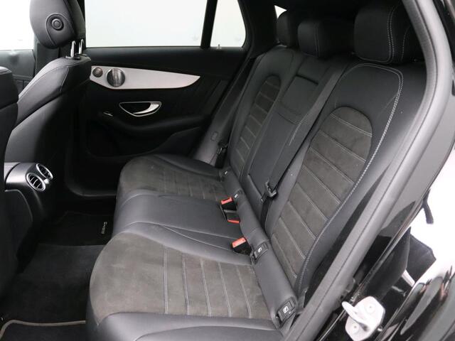 Mercedes-Benz EQC 400 4MATIC Business Solution AMG 80 kWh AMG | Schuif-Kanteldak | Distronic | Burmester® | Head-up display | 360°-Camera | Alarm | MultiBeam Ledkoplampen. Inclusief 24 maanden Mercedes-Benz Certified garantie voor Europa.