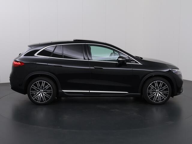 Mercedes-Benz EQE SUV 350+ AMG Premium 91 kWh | Head Up Display | Trekhaak | Panoramadak | Achteras besturing | Digital Light | 360 camera | Burmester 3D |