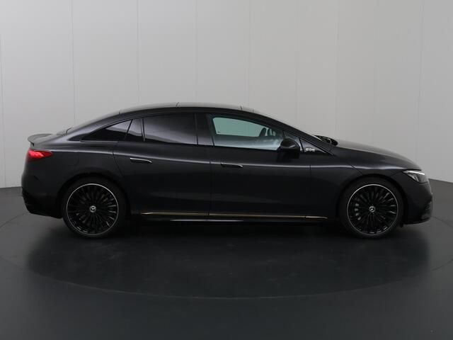 Mercedes-Benz EQE 300 Sport Edition 89 kWh | AMG Line | Nightpakket | AIRMATIC | 21-Inch | Winterpakket | Burmester | Panoramadak | Apple Car Play