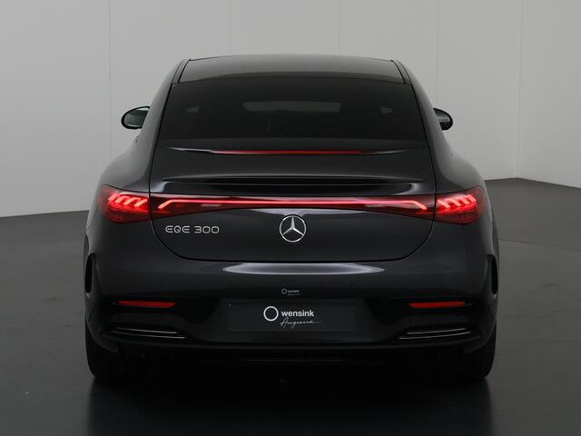 Mercedes-Benz EQE 300 Sport Edition | AMG-line | Panorama-schuifdak | Night | Memory stoelen | Stoelverwarming | LED koplampen |