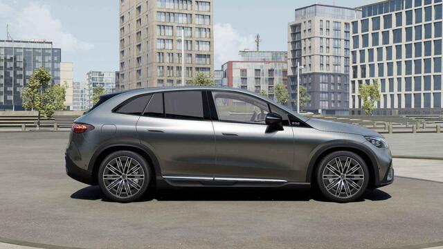 Mercedes-Benz EQE SUV 300 AMG Line 91 kWh | Nieuwprijs 106.261 euro | Panoramadak | Massage | Digital light | Meesturende achteras |