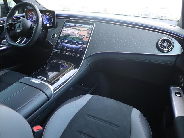 Mercedes-Benz EQE SUV 350 4Matic AMG Line 91 kWh Panoramadak | Navigatie | Trekhaak | 360 camera | Distronic | Memory Seats | Automaat