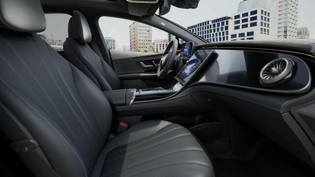 Mercedes-Benz EQE 300 Business Line 89 kWh | Panoramadak | Winter pakket | Memory pakket |