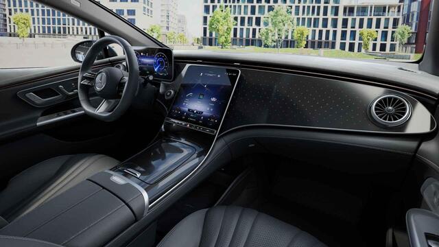 Mercedes-Benz EQE 350+ Long Range 91 kWh | AMG | Massage | Head up | Trekhaak | Panoramadak | Night pakket | Winter pakket | Burmester |