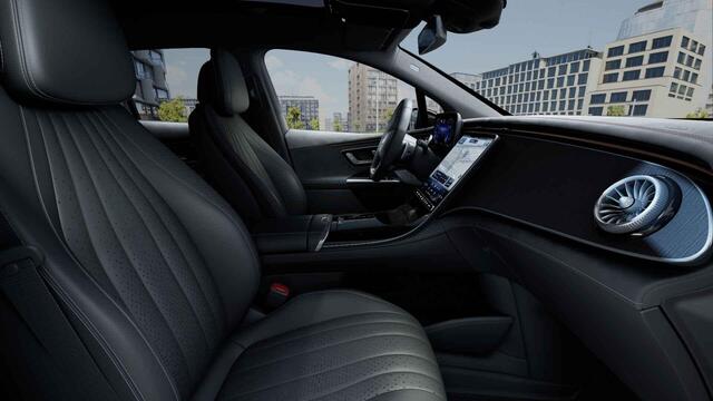 Mercedes-Benz EQE SUV 300 AMG Line 91 kWh | Premium plus | Luchtvering | Trekhaak | Winter pakket | Night pakket |