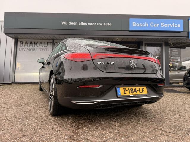 Mercedes-Benz EQE 300 Business Edition | Panoramadak