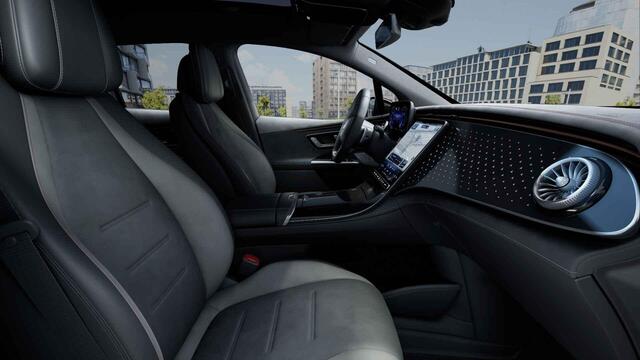 Mercedes-Benz EQE SUV 300 AMG Line 91 kWh | Luchtvering | Panoramadak | Night pakket | Burmester | 360 camera |