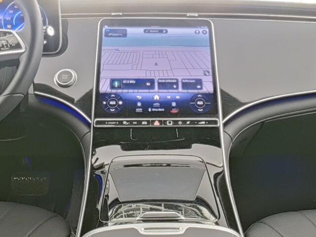 Mercedes-Benz EQE 300 AMG AMG Line | Night Pakket | Distronic | Memory Voorstoelen | Dodehoek Assist | Achteruitrijcamera.