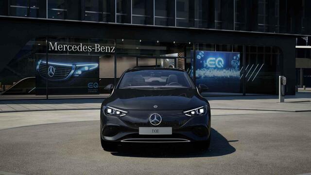 Mercedes-Benz EQE 300 Luxury Line 89 kWh | Digital Light | Memory | Burmester | 360 graden camera | Sfeerverlichting |