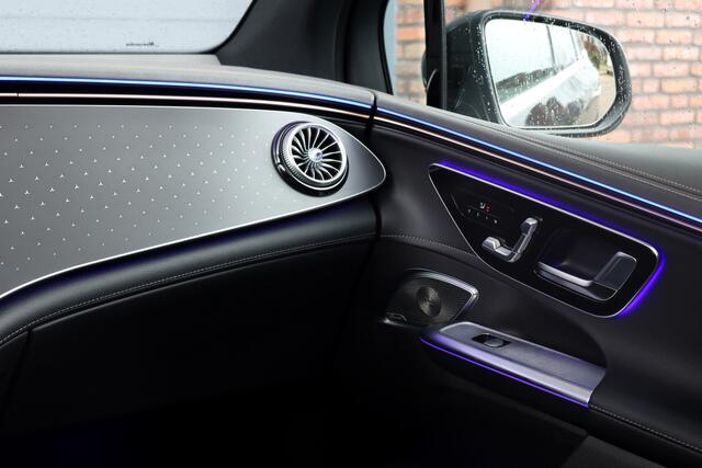 Mercedes-Benz EQE SUV 350 4MATIC AMG Line 91 kWh | Distronic+ | Panoramadak | Memory | Burmester | Digital Light | Surround Camera | 22kW | Warmtepomp | Keyless Go |