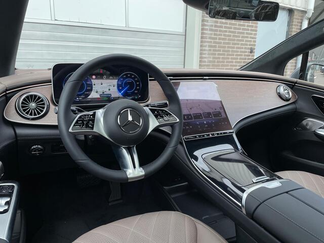 Mercedes-Benz EQE 350 4Matic | Airmatic | Panoramadak | Premium Pakket | Rijassistentiepakket Plus | Burmester 3D Surround | Head-up Display | 360° Camera | Elektrisch Verstelbare Voorstoelen + Memory | Stoelverwarming | Stoelventilatie | Apple CarPlay | Android Auto
