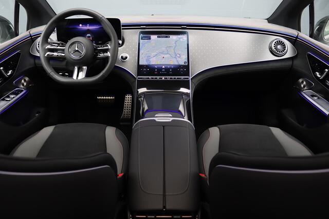 Mercedes-Benz EQE 300 Star Edition AMG 90 kWh | Luchtvering | Achterasbesturing | Distronic+ | Panoramadak | Burmester | Digital Light | Verwarmd Stuurwiel | Trekhaak | Keyless Go |