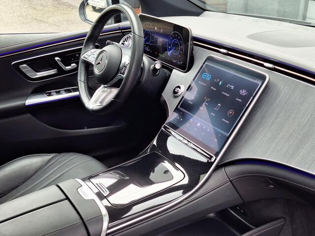 Mercedes-Benz EQE 300 Luxury Line 89 kWh | Panoramadak | Achteruitrijcamera | Memory Pakket incl. Stoelverwarming | DISTRONIC Afstandsassistent | Sfeerverlichting | Apple & Android Carplay | DIGITAL LIGHT | Dodehoekassistentie | Keyless-GO | Elektrisch Bedienbare Achterkle
