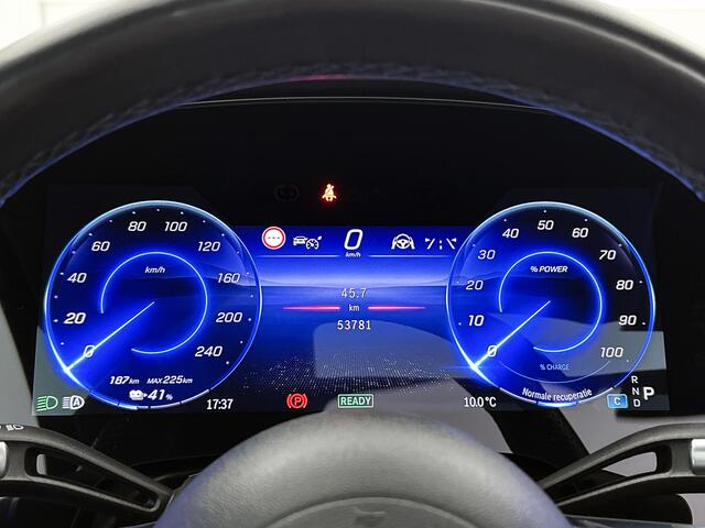 Mercedes-Benz EQS SUV 450 4-MATIC AMG Line 7persoons 118 kWh | Premium pakket | Panorama schuifdak | Rijassistentie Pakket | Head Up display | Alarm Urban Guard Inclusief 24 maanden MB Certified garantie voor Europa. Graag bellen voor het komen bezichtigen!