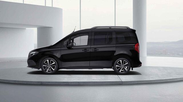 Mercedes-Benz EQT Tourer 200 L1 Premium Plus 45kWh | Navigatie | Dodehoekwaarschuwing | Parkeerpakket met achteruitrijcamera | Carplay | Stoelverwarming | Privacyglass | LED Verlichting | Certified