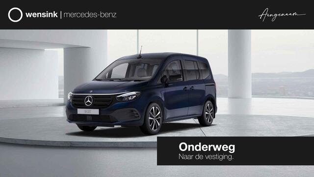 Mercedes-Benz EQT Tourer 200 L1 Premium Plus 45kWh | Navigatie | Dodehoekwaarschuwing | Parkeerpakket met achteruitrijcamera | Carplay | Stoelverwarming | Privacyglass | LED Verlichting | Certified