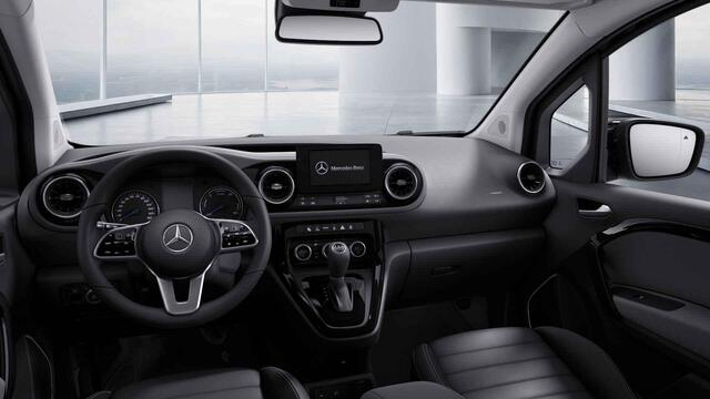 Mercedes-Benz EQT Tourer 200 L1 Premium Plus 45kWh | Navigatie | Dodehoekwaarschuwing | Parkeerpakket met achteruitrijcamera | Carplay | Stoelverwarming | Privacyglass | LED Verlichting | Certified