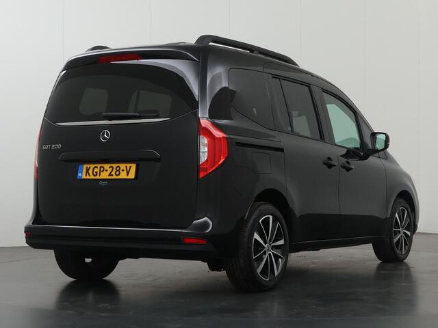 Mercedes-Benz EQT Tourer 200 L1 Premium Plus 45kWh | 28.550 incl BTW | Navigatie | Dodehoekwaarschuwing | Parkeerpakket met achteruitrijcamera | Carplay | Stoelverwarming | Privacyglass | LED Verlichting | Certified