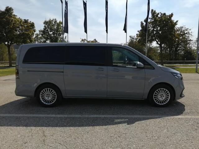 Mercedes-Benz EQV 300 L2 90 kWh Nieuw Model 7-zitter Distronic LED WideScreen Stoelverwarming Camera