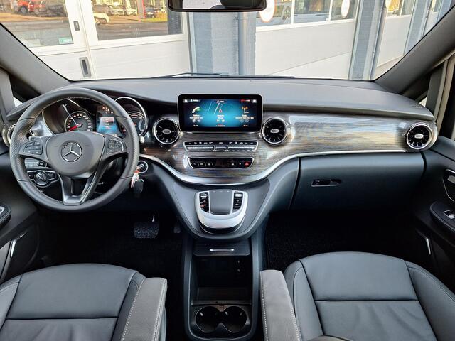 Mercedes-Benz EQV 300 L3 90kWh | Dubbel-cabine | Burmester 360 gr. Camera | Multibeam LED | Elektrische schuifdeuren en achterklep