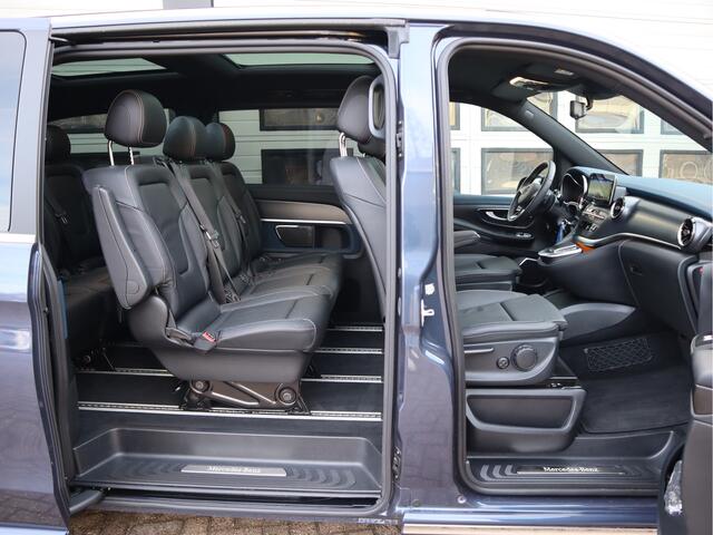 Mercedes-Benz EQV 300 90 kWh Soh 97,3 % - 8 Peroons - Vol Opties - Pano - Luchtvering - Leder