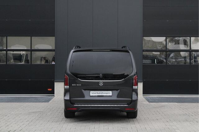 Mercedes-Benz EQV 300 L2 90kWh 7 Zits - 2x Schuif - 360 Camera - Multibeam - ACC - Stoelverwarming - Elektrische Deuren - Rijklaar
