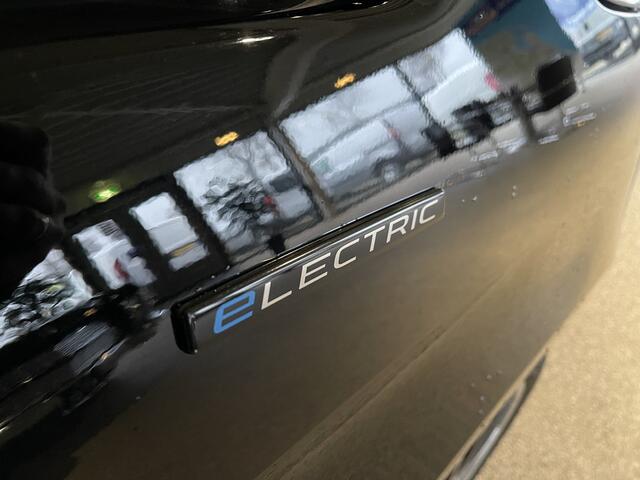 Mercedes-Benz EVITO TOURER PRO L2 / 100% electrisch / zero emissie / 7 persoons / vaste prijs rijklaar ¤ 27.950 ex btw / ¤ 33.819,50 incl btw / lease vanaf ¤ 456 / leer / electrische deuren L+R / zwart metallic