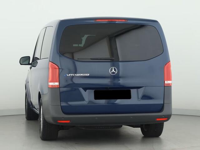 Mercedes-Benz EVITO TOURER 129 L2 90 kWh 8-Zitter 32.850 EX BTW LED Intelligent Light System 17 Inch Stoelverwarming bestuurder