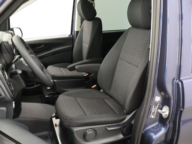 Mercedes-Benz EVITO TOURER 129 L2 PRO 90kWh | Snelladen 110 KWh | Achteruitrijcamera | Parkeerpakket | Comfortbestuurdersstoel | Dodehoekassistent | 8 Zitplaatsen | 360KM Range |