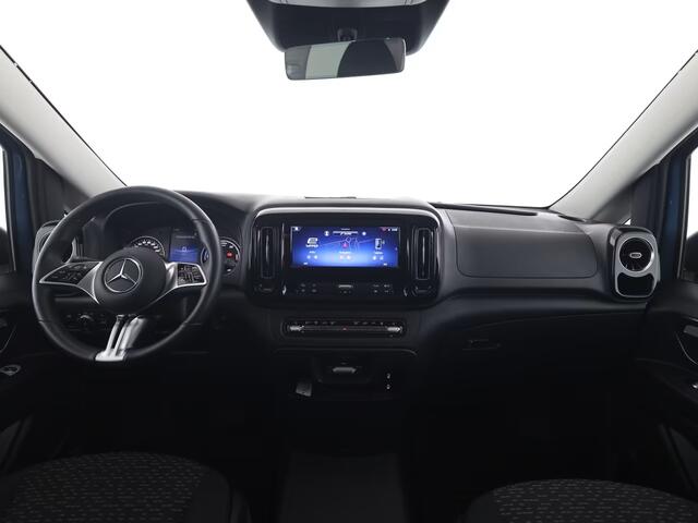 Mercedes-Benz EVITO TOURER 129 PRO L2 90 kWh 8 personen 54.329 incl BTW Distronic LED Camera Navi Stoelverwarming Stuurverwarming
