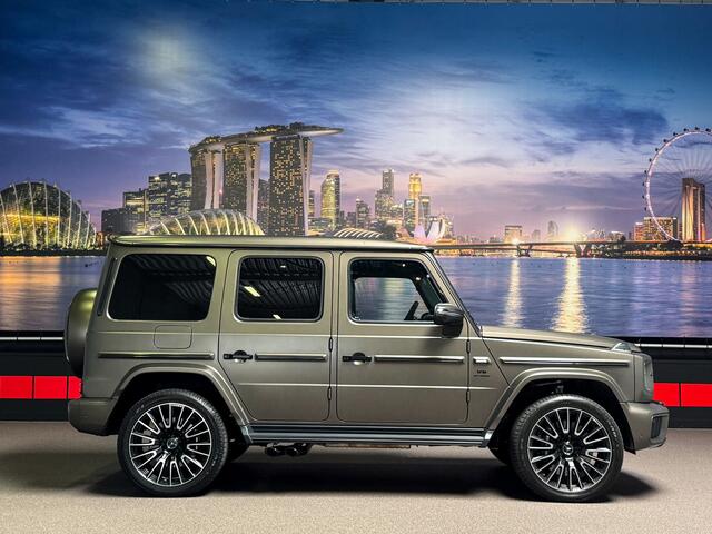 Mercedes-Benz G-KLASSE AMG G63 Facelift|Olive Magno|Carbon|INCL.BTW||Performance|Burmester 3D|Massagestoelen|Trekhaak