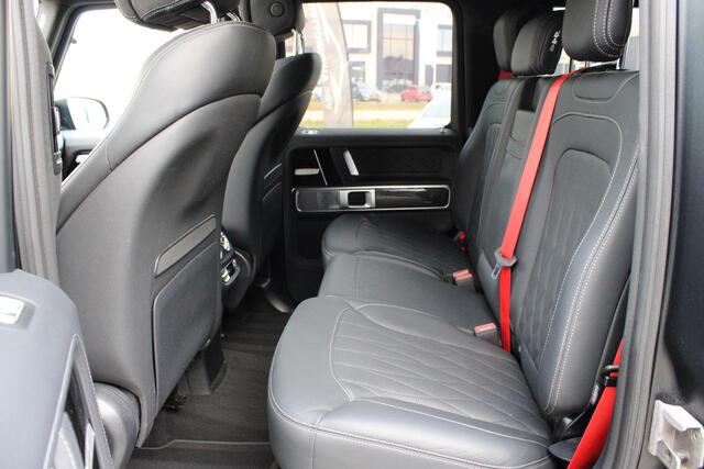 Mercedes-Benz G-KLASSE 63 Edition 1 Magno Zwart | Distronic | Carbon Pakket | Schuifdak | Burmester | Sfeerverlichting | 360 Camera | Origineel Nederlands