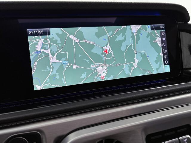 Mercedes-Benz G-KLASSE 500 Trekhaak | AMG Line | Night Pakket | Schuif-Kanteldak | Distronic | Treeplanken van rvs links en rechts. Inclusief 24 maanden Mercedes-Benz Certified garantie voor Europa.