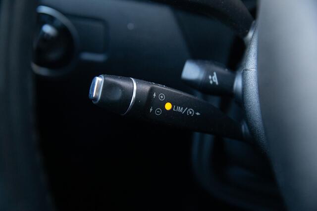 Mercedes-Benz G-KLASSE 350 D 245PK Grijs kenteken