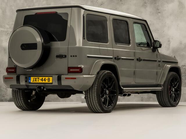 Mercedes-Benz G-KLASSE 63 AMG 585Pk (SCHUIFDAK, ALCANTARA HEMEL, APPLE CARPLAY, BURMESTER, MASSAGE, CARBON INTERIEUR, STOELKOELING/VERWARMING, ADAPTIVE CRUISE, 360 CAMERA, SFEERVERLICHTING, TREKHAAK, NIEUWSTAAT)