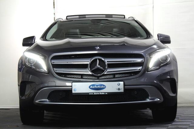Mercedes-Benz GLA-KLASSE 180 Ambition AUT PANO NAV XENON STOELVW PDC CRUISE '16