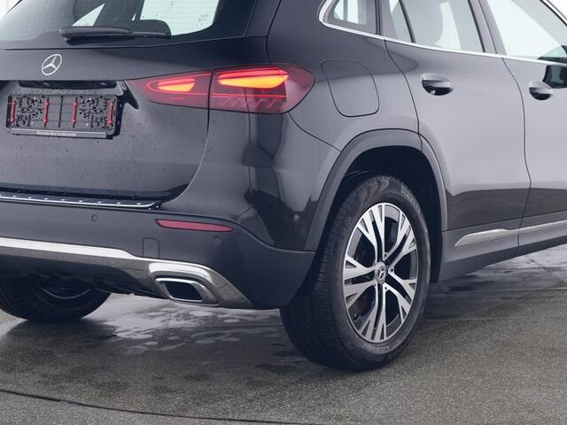Mercedes-Benz GLA-KLASSE 250 e Face Lift Plug-In Hybride | Trekhaak | Laden 11kW | Stuur en Stoelverwarming | Led koplampen | Achteruitrijcamera | Inclusief 24 maanden MB Certified garantie voor Europa.
