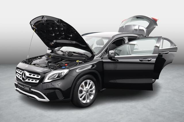 Mercedes-Benz GLA-KLASSE 180 | Sportstoelen | Navigatie