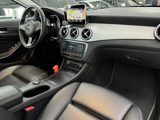 Mercedes-Benz GLA-KLASSE 250 4MATIC Prestige 211PK PANO