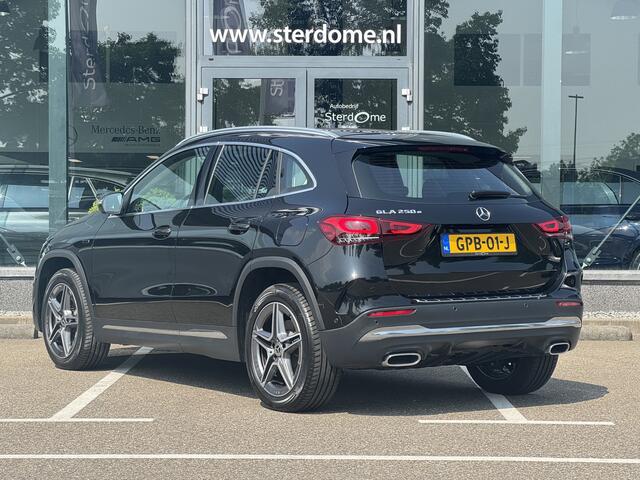 Mercedes-Benz GLA-KLASSE 250 e AMG Line l Automaat I MBUX l 360° camera l Wegklapbare Trekhaak l Memory l Tempomaat l Stoelverwarming l l Leder/alcantara l Widescreen l Augmented Reality l Airconditioning l