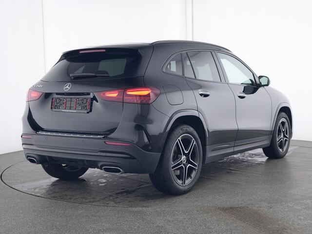 Mercedes-Benz GLA-KLASSE 250 e AMG Plug-In Hybride AMG Line | Night Pakket | Burmester® 3D surround sound systeem | 360° camera. Inclusief 24 maanden MB Certified garantie voor Europa.