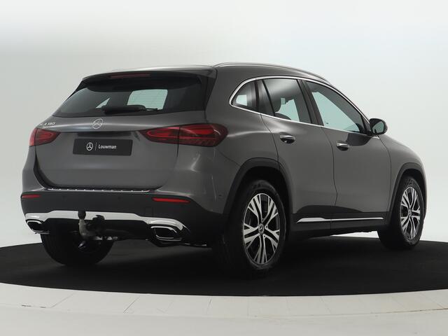 Mercedes-Benz GLA-KLASSE 180 Business Solution Luxury | Trekhaak | Parkeerpakket met achteruitrijcamera | Keyless-Go comfortpakket | EASY PACK achterklep | GUARD 360 ° Vehicle protection Plus | USB-pakket plus | Stoelverwarming voor |