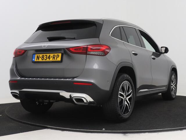 Mercedes-Benz GLA-KLASSE 250 4MATIC Progressive | Panoramadak | Head-up Display | Widescreen | Multibeam LED | 360 graden camera | Ambient Light |