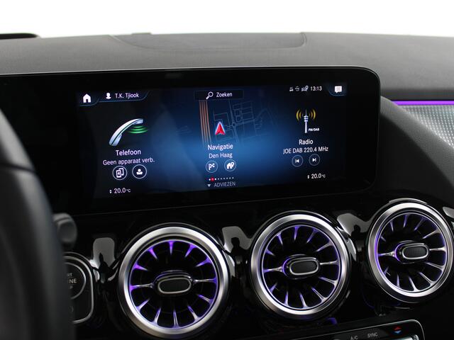 Mercedes-Benz GLA-KLASSE 250 4MATIC Progressive | Panoramadak | Head-up Display | Widescreen | Multibeam LED | 360 graden camera | Ambient Light |