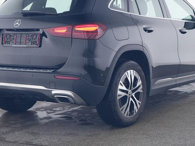 Mercedes-Benz GLA-KLASSE 250 e Face Lift Plug-In Hybride Trekhaak | Progressive Line | 11kW Laden | Stuur en Stoelverwarming | Ledkoplampen. Inclusief 24 maanden MB Certified garantie voor Europa.
